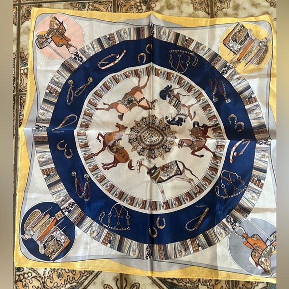 Scarf Carre 90 Chevaux De Trait 418 Equestrian Silk Scarf preppy boho chic satin - Picture 2 of 6